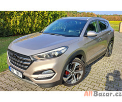 Hyundai Tucson, Navigace, kůže, kamera, Alu 19