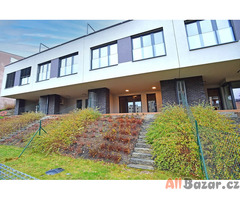Pronájem rodinného domu 190 m², pozemek 285 m² Hillebrantova, Praha 5 - Košíře