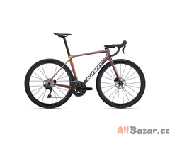 2025 Giant TCR Advanced Pro 2 Road Bike (GUN2BIKESHOP)